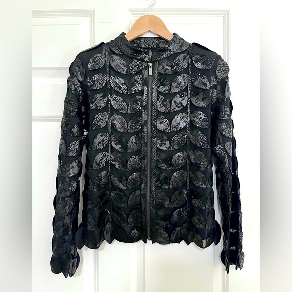 Jackets & Blazers - Faux leather and mesh jacket with shiny pattern, size M. EUC